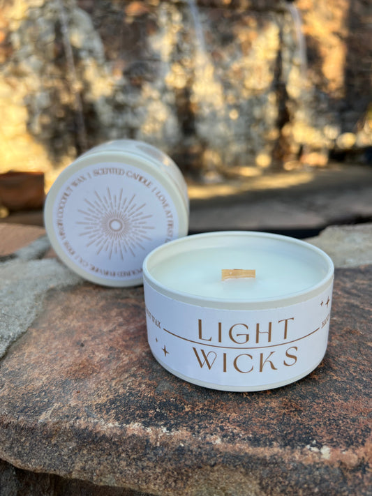 Uplift the mood where pink guava mingles with kombucha tea, lush palm woods, and uplifting cypress. Perfect for everyday use or a little bit of summer in a jar. Top: Lush Palm, Kombucha Tea, Bergamot Middle: Pink Guava, Island Orchid, Plumeria Dew Base: Palm Wood, Cypress, Vetiver